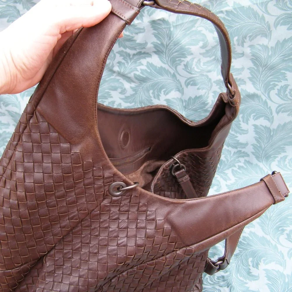 EUC Bottega Veneta Intrecciato Brown Leather Hobo/Shoulder bag